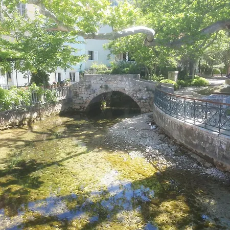 Helena2 Mit Blick Auf Wasser By Interhome