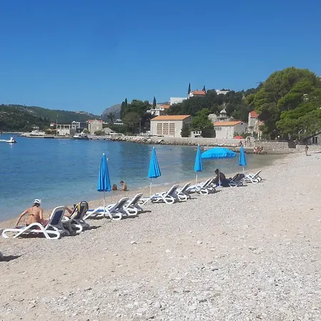 Helena2 Mit Blick Auf Wasser By Interhome Apartman *