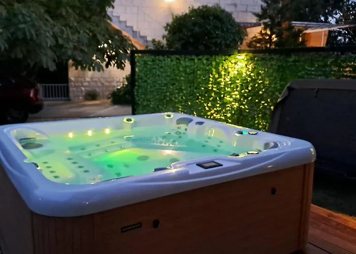 Helena2 Mit Blick Auf Wasser By Interhome * Mlini